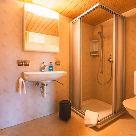 Appartamento Chalet Roesi - Ferienwohnung Mit Hot Pot & Bergsicht *