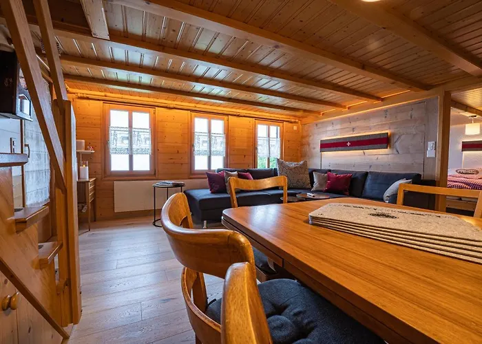 Chalet Roesi - Ferienwohnung Mit Hot Pot & Bergsicht Apartmán *