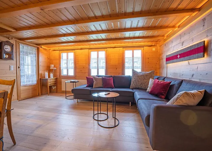 Chalet Roesi - Ferienwohnung Mit Hot Pot & Bergsicht *