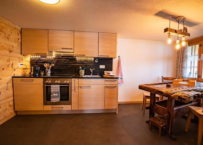 Apartament Chalet Roesi - Ferienwohnung Mit Hot Pot & Bergsicht